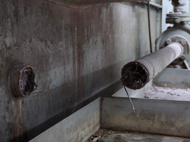 Picture related to prevent clogs and odors around https://waterdamagerestorationproslasvegas.com/wp-content/uploads/2023/07/Prompt-repairs-for-malfunctioning-garbage-disposals-prevent-clogs-and-odors-around-Plumbing-0e3a85ac.jpg